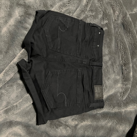 Black American Eagle jean shorts “shortie” - 0 - Picture 2 of 3